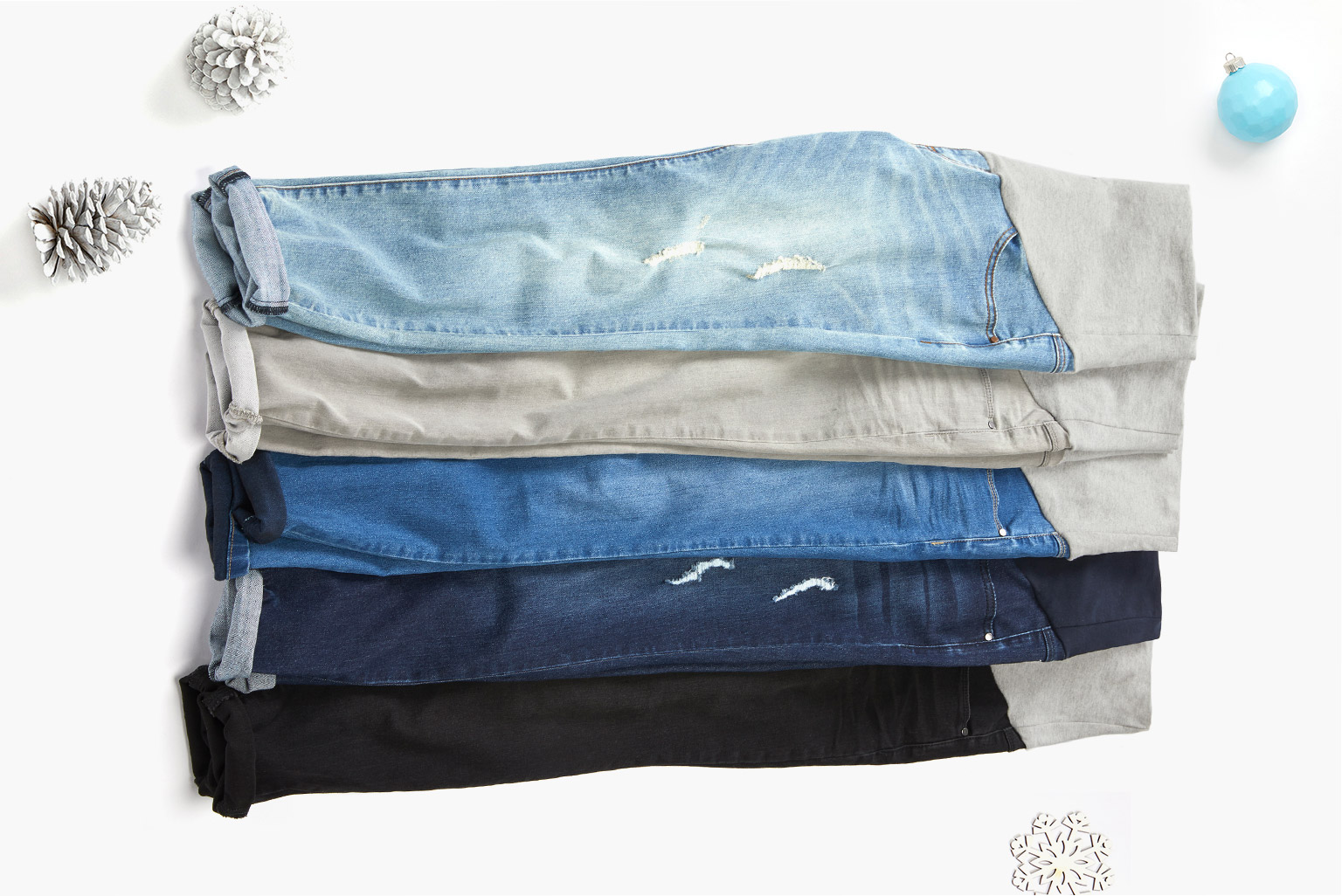 DÉSIR DE DENIM. Affichant des styles et des teintes stylés, nos jeans munis de panneaux extensibles vous offriront le support et la couvrance que vous méritez